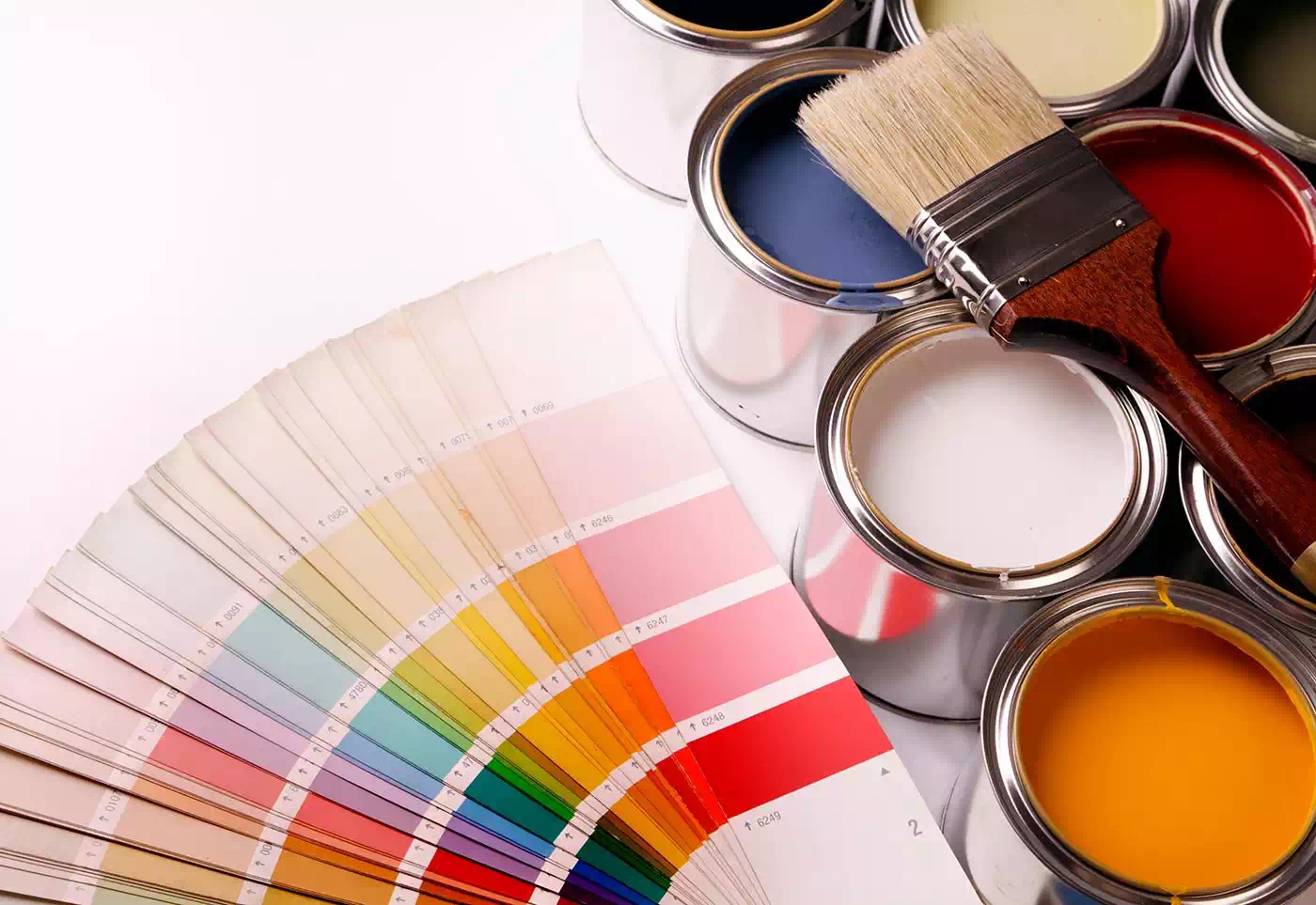 fondo-con-fissativi-o-primer